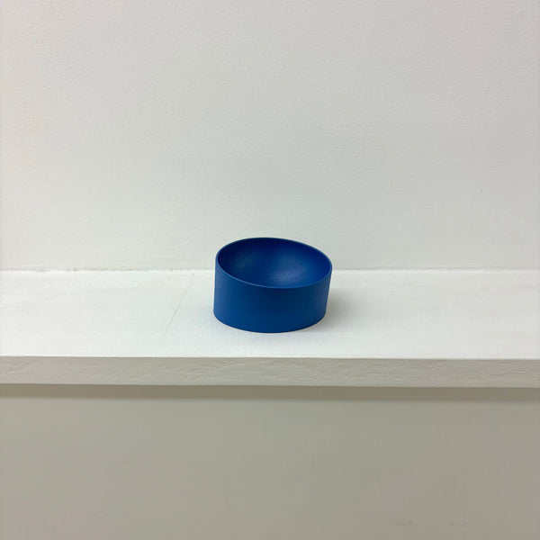 tilt tray