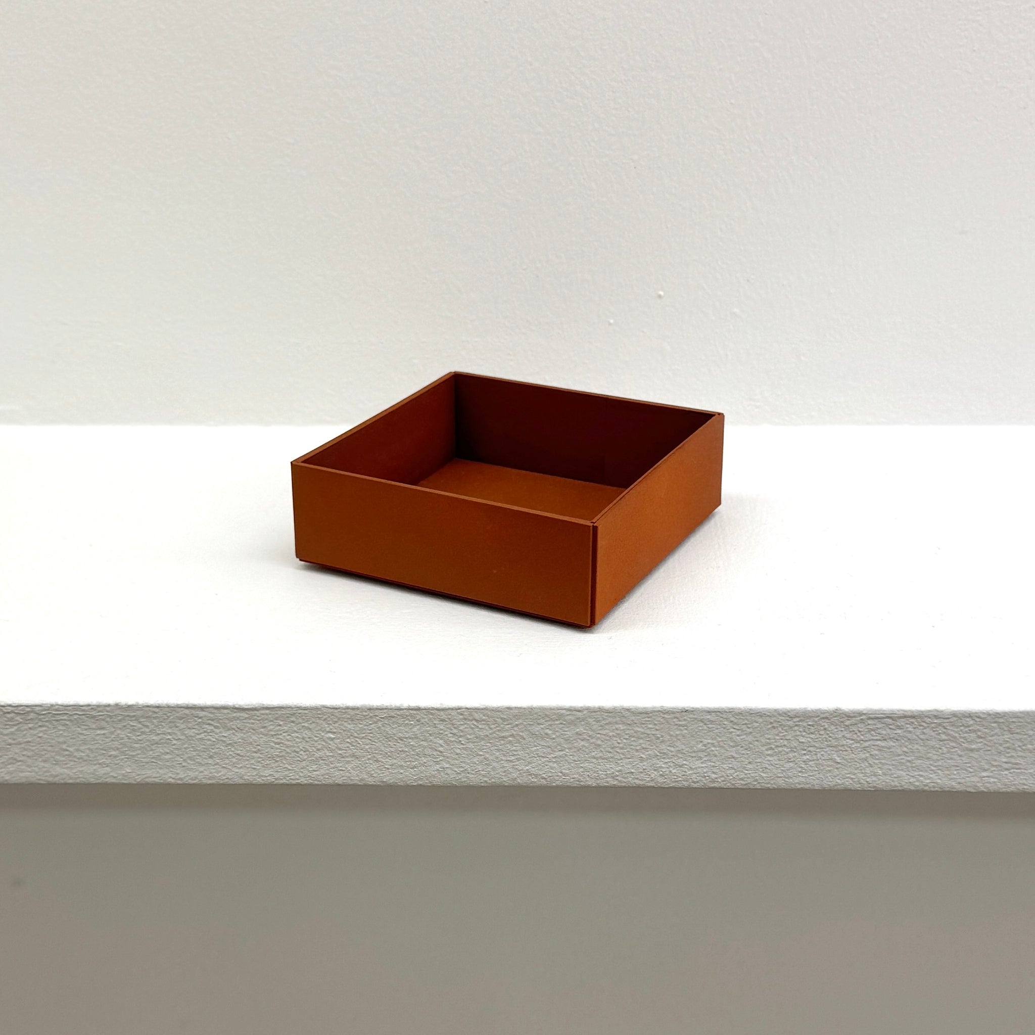 Ryohei Yoshiyuki "box"