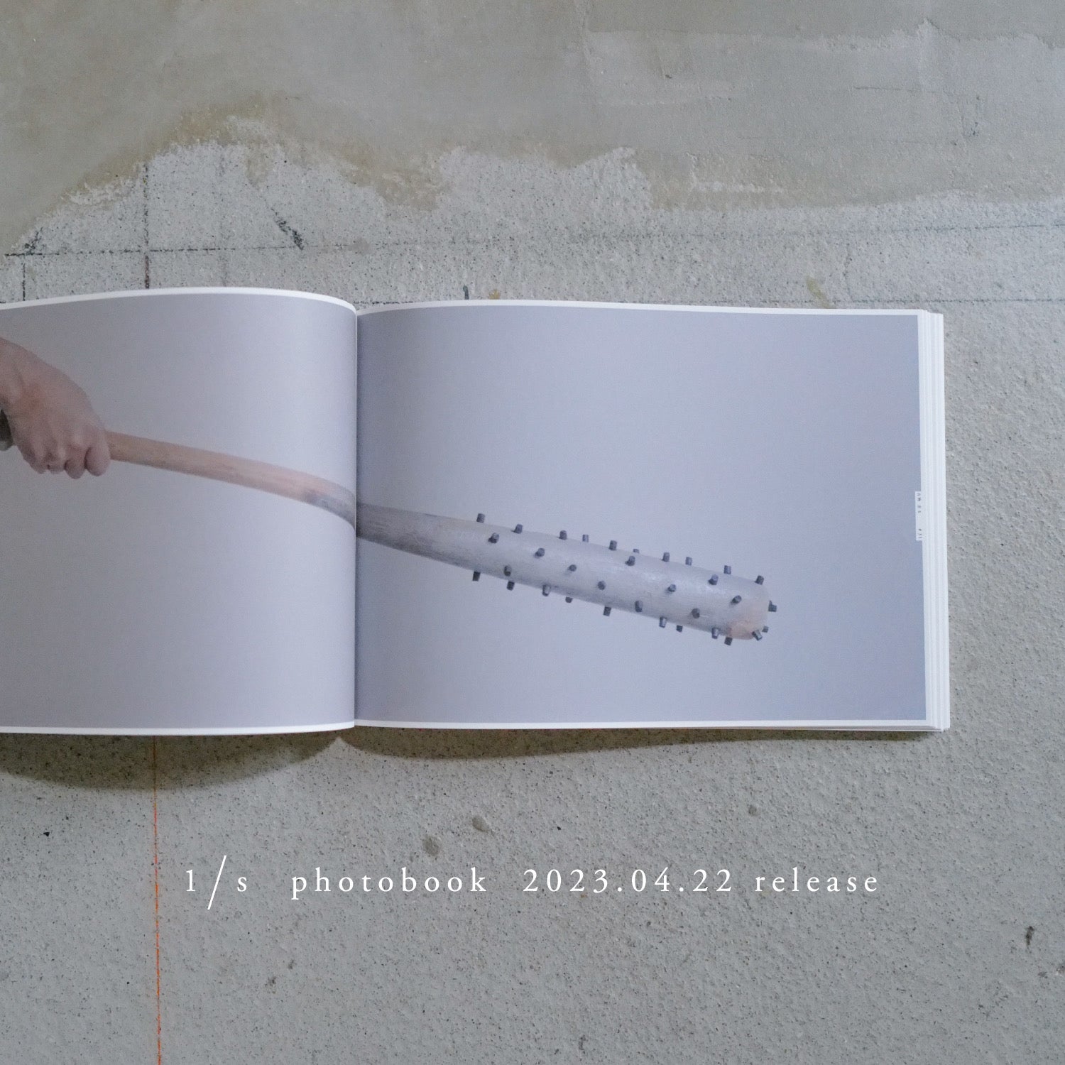 akihc様　1本 限定版】ゾゾゾ COMPLETE BOOK- 2018.06-2024.06 - アクリル